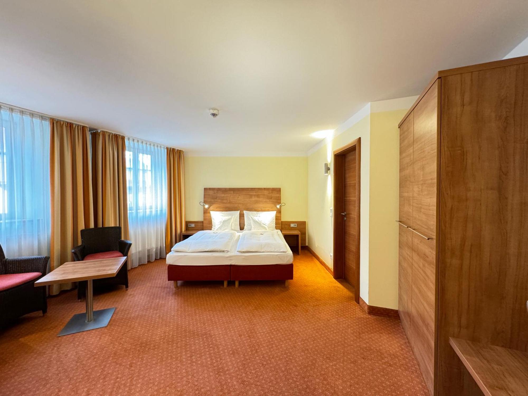 Hotel Haimerlhof Wolnzach Zewnętrze zdjęcie